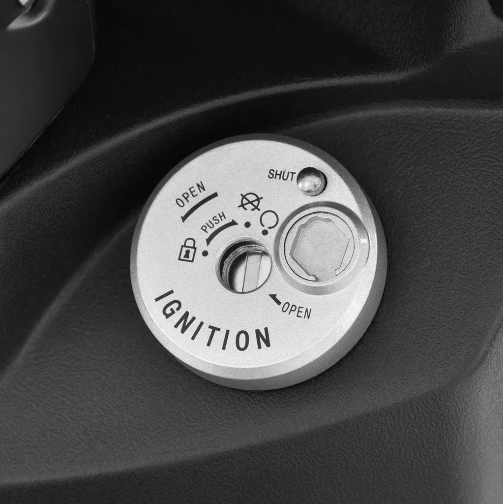 HECHT EQUIS BLACK - Scuter electric