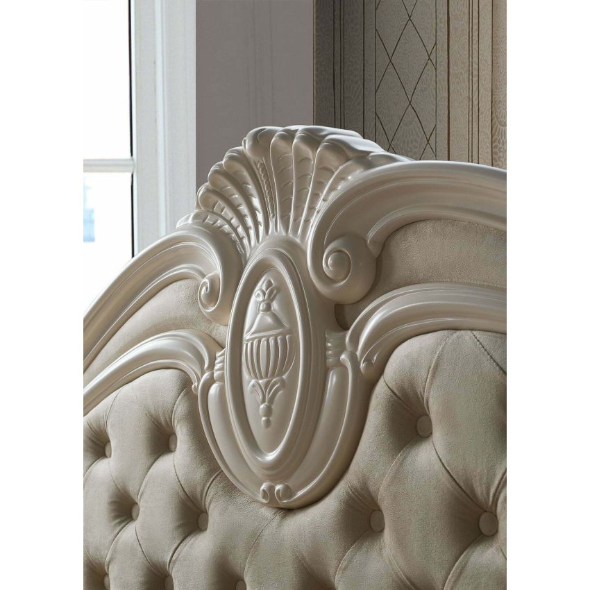 Dormitor Neli, crem, pat 160x200 cm, dulap cu 6 usi, comoda, 2 noptiere