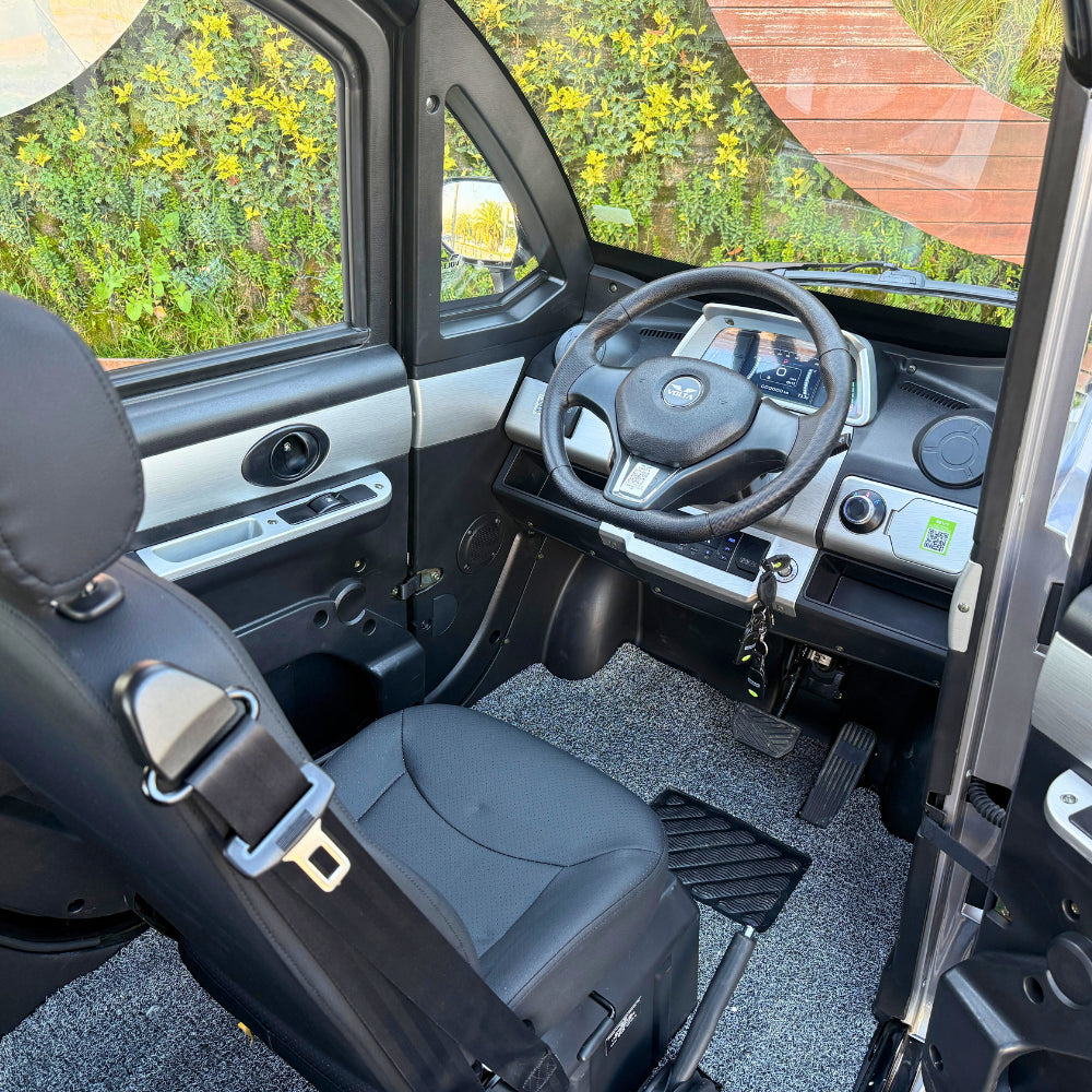 Voltarom EV1 – Mașină Electrică Urbană 2 Locuri 72V Autonomie 70 km