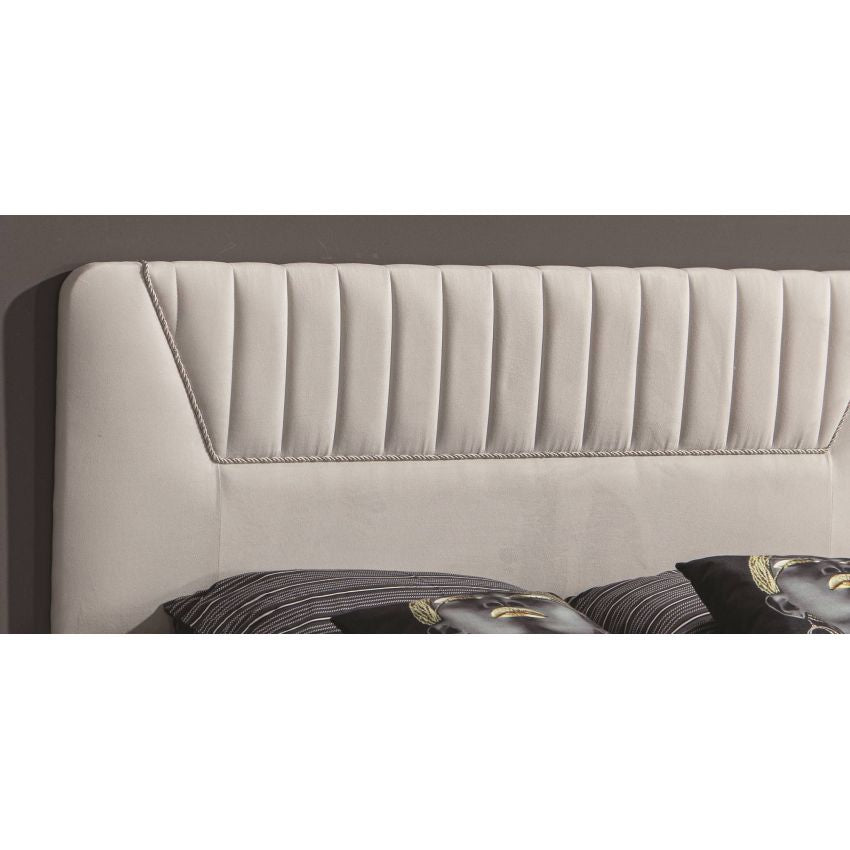 Dormitor Irene, alb, pat 160 x 200 cm, dulap cu 4 usi, 2 noptiere, comoda