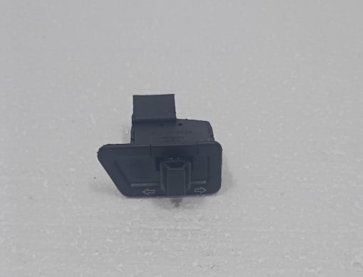 Buton semnal pt triciclu electric VM4