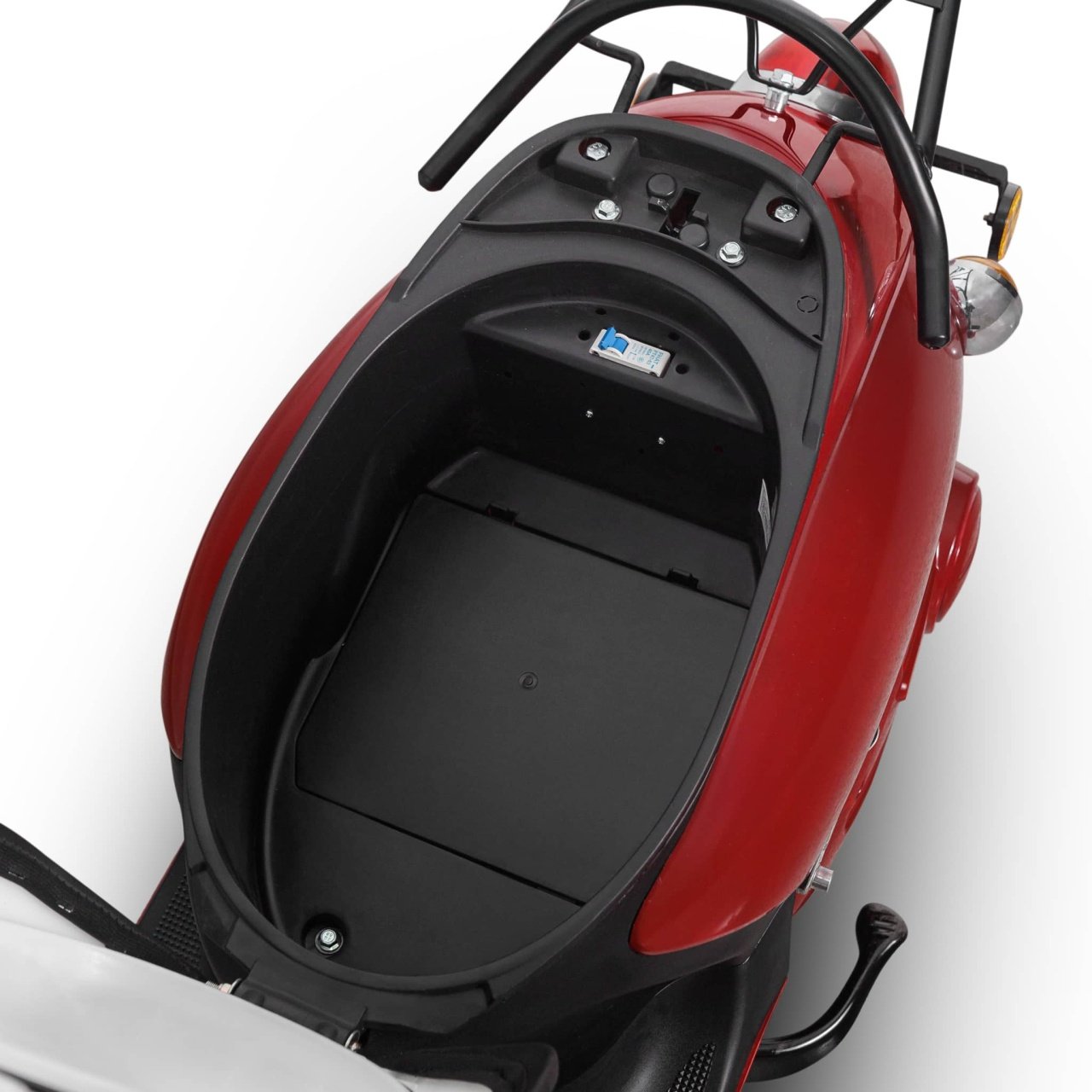 Voltarom S2, motor 2000W, viteza maxima 45 km pe ora, autonomie pana la 60 km, Scuter Electric cu Permis